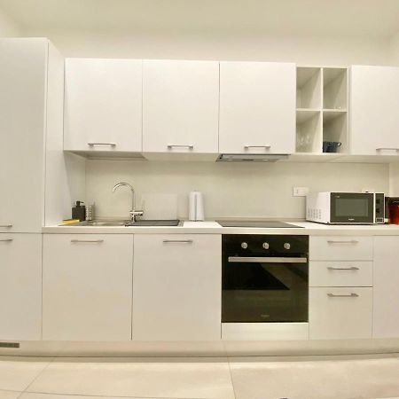 Elegance Duomo Apartment Milan Exterior photo